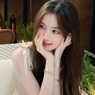 星际迷航:皮卡德第一季 海报
